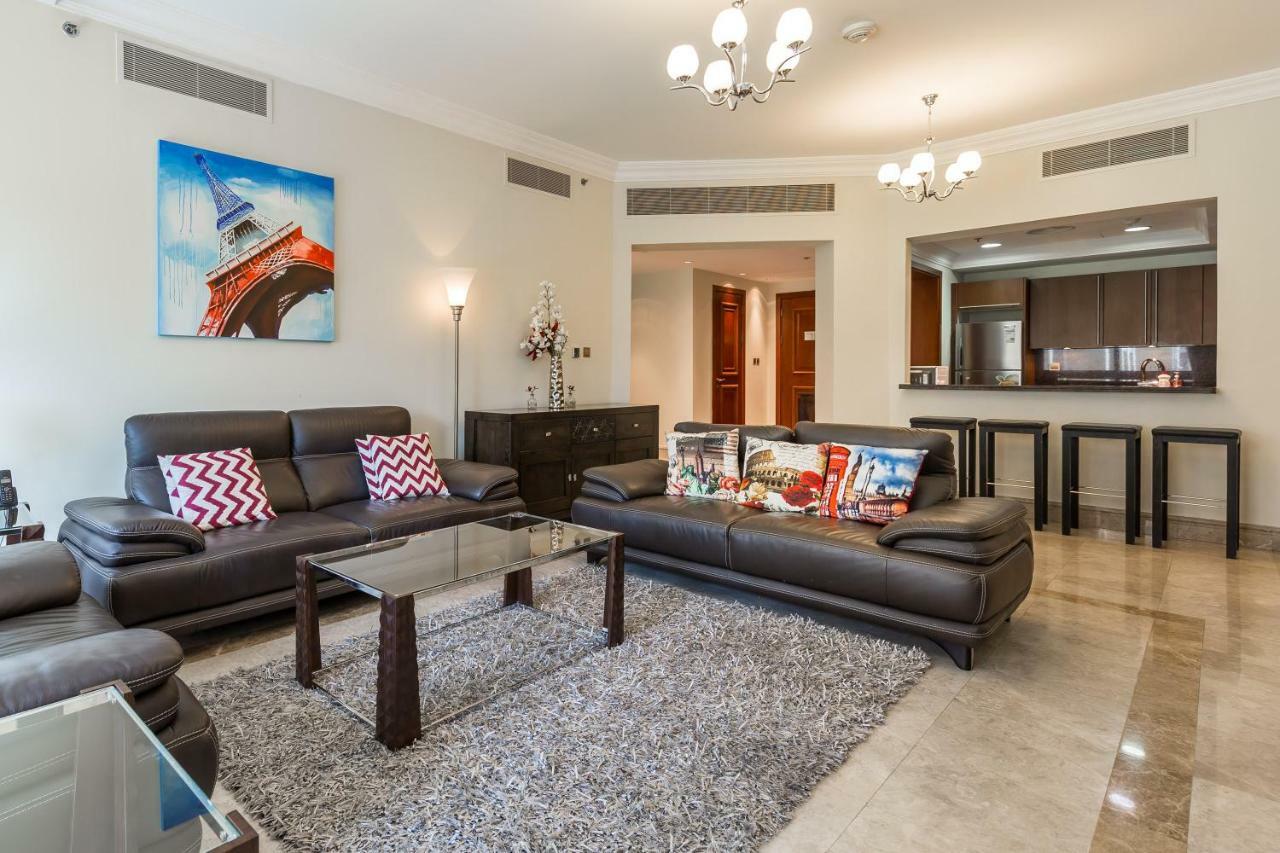 Beachfront Two Bedrooms On Palm Jumeirah By Deluxe Holiday Homes Dubai Ngoại thất bức ảnh